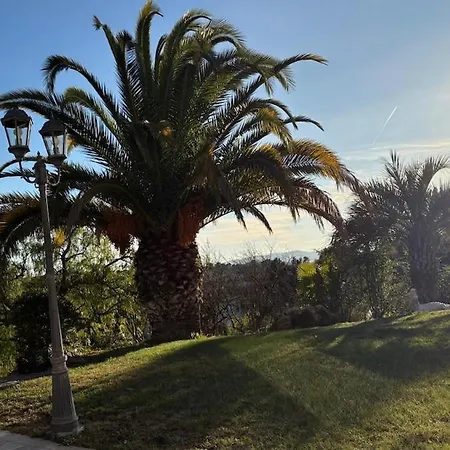 Rez De Jardin Dans Calme 100 M2 Semesterbostad *